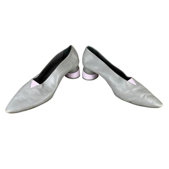 Grey Matters Heel Grey Leather Heels Light Purple Accents on Heels Front Size 39 - Picture 4 of 8